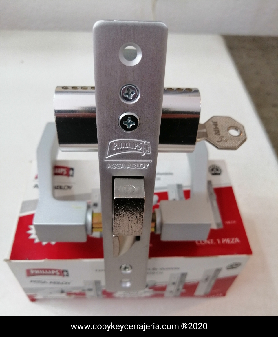 Cerradura phillips Mod. 550 con manija
